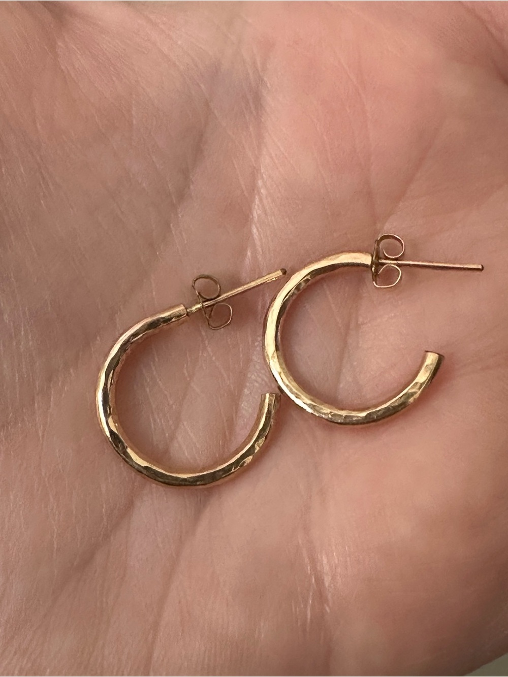 14k Gold-Filled Earrings Hammered Hoops Post Butterfly Backings 3/4” NWOT